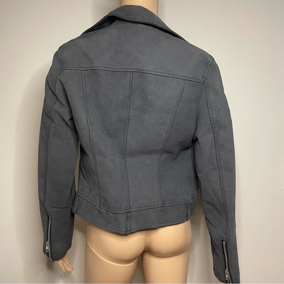 Moto style jacket (not leather) - Picture 5 of 9